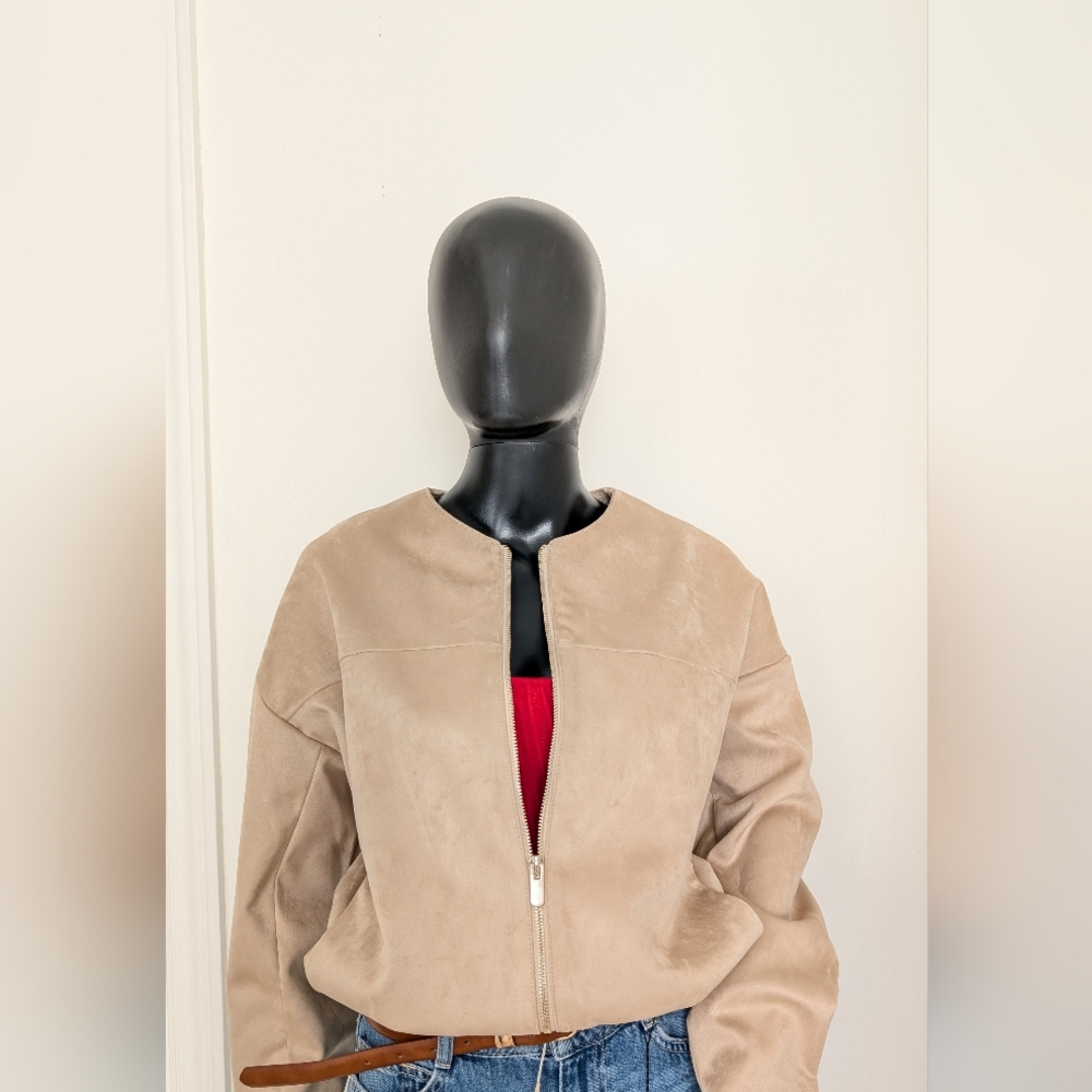 SOLD- ZARA - Suede-effect bomber jacket (S/M)
